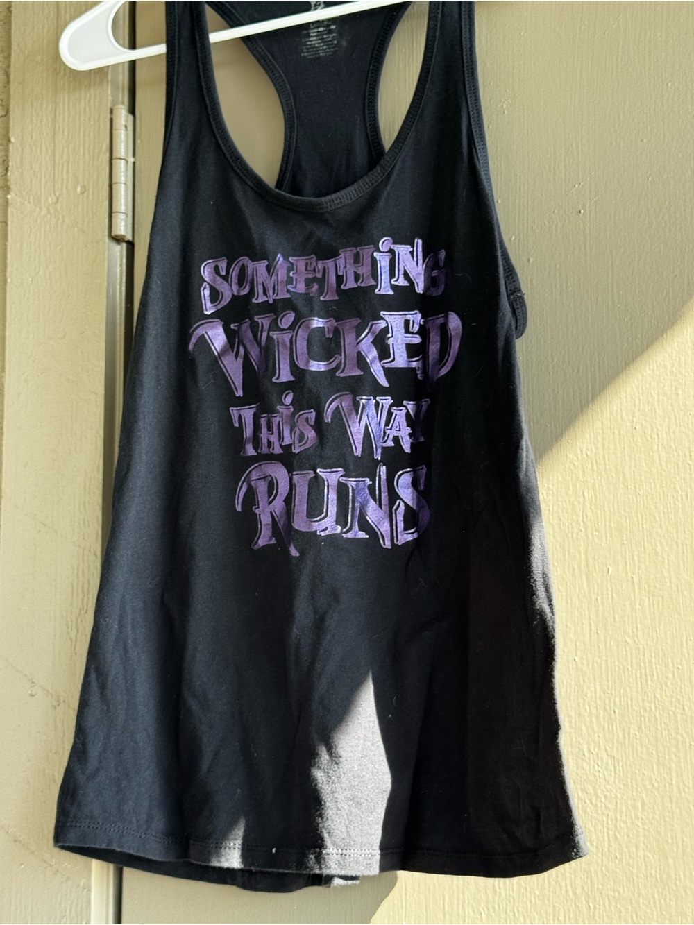Sparkle Athletic L Something Wicked this Way Runs Tank